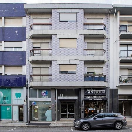 2Br Flat In Bonfim W/ Ac & Balcony By Lovelystay Porto Bagian luar foto